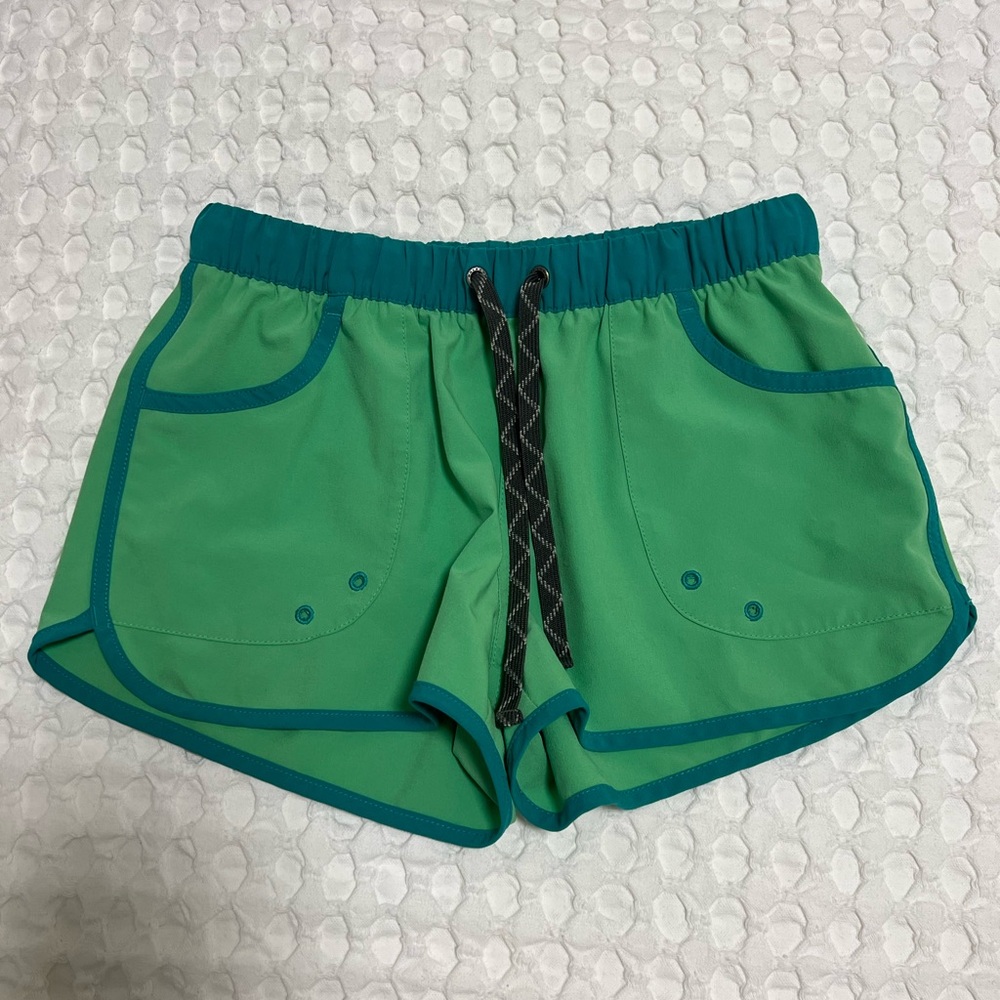 Patagonia Green Teal Shorts - Picture 2 of 12
